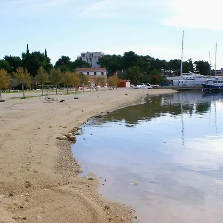 Apartamento 15770b Biograd Na Moru